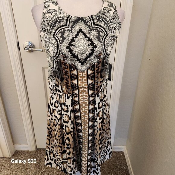 INC Pleated Sleeveless Midi Dress. NWT. Size Medium - Picture 1 of 12